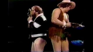 Bob Orton Jr & Don Kernodle Vs Brickhouse Brown & Brett Hart NWA Worldwide Wrestling Jan 21,1984