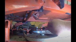 Ariens Ikon 52 Deck Belt Replacement Closeup View