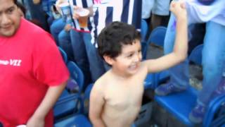 Ian Celebrando el 20 gol de Rayados en el Rayados 2 America 1 031911