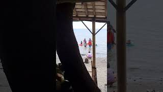 Makan di pinggir pantai Tanjung Pasir, Tangerang | #makan #liburan #lebaran #pantai #beach #shorts