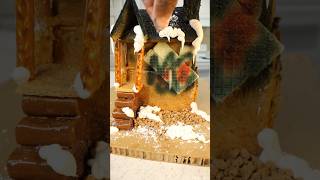 Trap Gingerbread House #gingerbread #gingerbreadhouse #gingerbreadcookies #traphouse