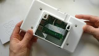 Fixing the official raspberry pi screen