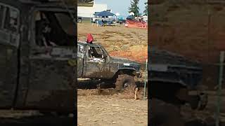 454, mud trk. paddles, racing, deep mud.  square body.