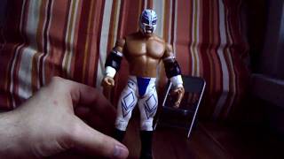 Jakks WWE Classic Superstars Series 20: Rey Mysterio figure review