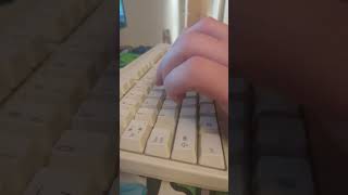 Mitsumi KFKEA4XA keyboard with KFK switches sound test