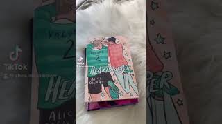 HeartStopper Graphic Novels  & Other Books 🤍🌷 #youtubeshorts #shorts #books #booktube