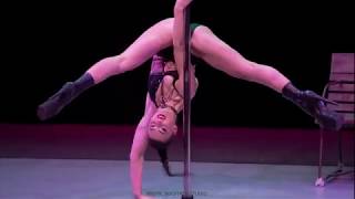 Erotic Pole Dancer 04