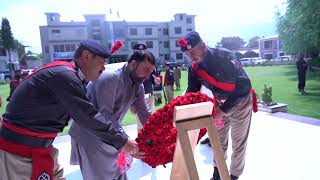 The Chief Minister attended the martyrs' memorial and offered flowers