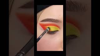 Orange & yellow eyeshadow glitter cut crease | credit to micaelaladavis | #shorts | #beauty