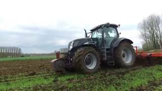 New Holland T7070 Black Power - PURE SOUND