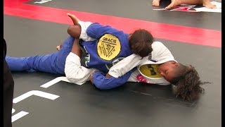 Girls Grappling TEEN CRUSHES BLACK BELT Gi @ NAGA Battle at the Beach 2017 BJJ