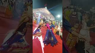 નોરતુ ચોથું #2024 #garba #navratri #shortsvideo #khodaldham #khodaldhamsamitiankleshwar