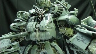 Studio Series Leader BLACKOUT: EmGo's Transformers Reviews N' Stuff