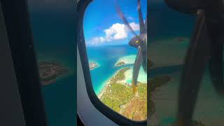 Flying into Rangiroa, one of the largest coral atolls in the world. ✈️ #rangiroa #frenchpolynesia