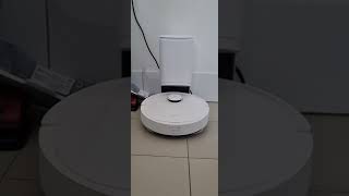 return to charge & auto empty dustbin- Ecovacs Deebot T9+ robot vaccum cleaner