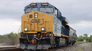 Mini CSX OCS passes the CP Strathcona and KCS breast cancer awareness engine in Walbridge,OH