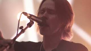 Alter Bridge - Holiday 