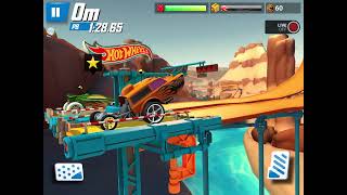 Playing hot wheels race off (again finally)