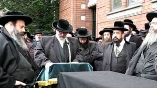 levaya of ihel rebetzin a"h avb"d satmar bp maspid