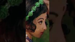 വാൽകണ്ണെഴുതി വനപുഷ്പം ചൂടി/പിക്ക്നിക്/K.J.Yesudas/Vani jayaram/ Premnazeer/Lakshmi#song #status