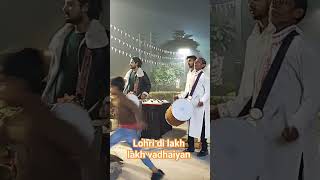 Lohri di lakh lakh vadhaiyan!