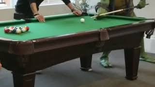 Turtle shooting pool