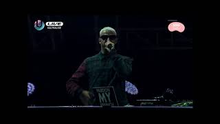 What a f*cking controll from DJ Snake-Magenta Riddim Live