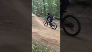 Quite the case #mountaincreekbikepark #mtb #mtbjumps