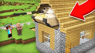 КАК ЭТО ОКАЗАЛОСЬ НА КРЫШЕ У ЖИТЕЛЯ В МАЙНКРАФТ | Компот Minecraft