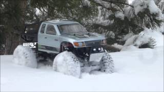 Axial Honcho With Big Tires In The Snow!