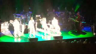 The Four Tops - Walk Away Renee (Southend, 26/11/18)