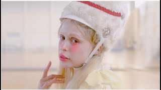 Petite Meller - The Drummer