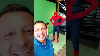 con nuestro amigo Spiderman #shortviral #reelshort #disney #spiderman #marvel #shortsfeed