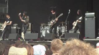 The Dead Weather - "I Can't Hear You" @ Bonnaroo 2010 in Manchester, TN.