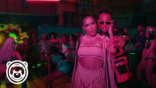 Ozuna & Anitta - Muito Calor ( Video Oficial )