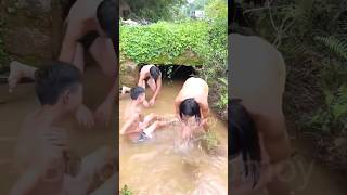 আজকে কচুপাতা দিয়ে ল''জ্জা নিবারণ করতে হবে friend fun #shortvideo #funny #trendingshorts