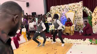 We performed for my sister on her wedding day and we didnt even rehearse 😂😂 rate it out of 10 😂😂