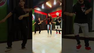 Akash Dance Studio & Fitness Center // Bindiya chamkegi// Shorts video  energy songs