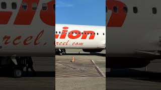 Boarding...B737-800 Lion Air