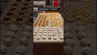 5 hours of baking for the holidays! #pastrychef #cookies #viral #subscribe #shorts #christmas #fyp