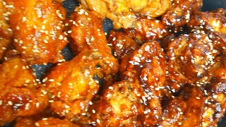 Buffalo &barBQ chicken wings 😋 #buffalo #barbque #bbq #hot #chicken #chickenwings #wings