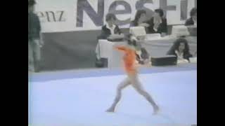 TO CHN FX 1989 World Championships   Chen Cuiting 9 925