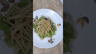 noodles vegetables sandwich 🥪 I Ruba Siddiqui I #sandwich #lover #noodles #vegetables #sauce #chef