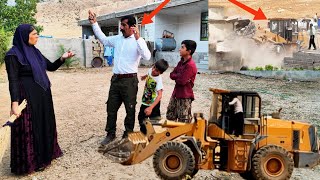 Demolition of Fatima's neighboring houses for unauthorized reasons by the government🚓🚓👮👮👮☀️☀️🥵🥵