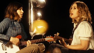 Sleater-Kinney - Love