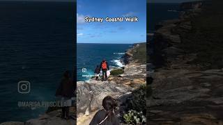 Perfect coastal walk spot: awe-inspiring cliffs, the vast ocean, and the lush bushland #sydney