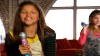 Stefanie Scott + Zendaya - Commercial for iCarly Fashion Switch Figures