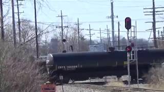 CSX Q322 W/ rare LSRC GEEP heads north over the Diamond in Plymouth, MI