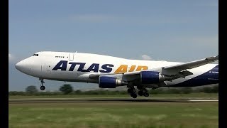 Atlas Air 747-400F N472MC aterrizando en La Mesa Int. MHLM/SAP