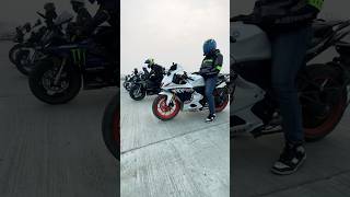 #ready to race #sports bikes #viralshorts #viral#shorts#vlogs